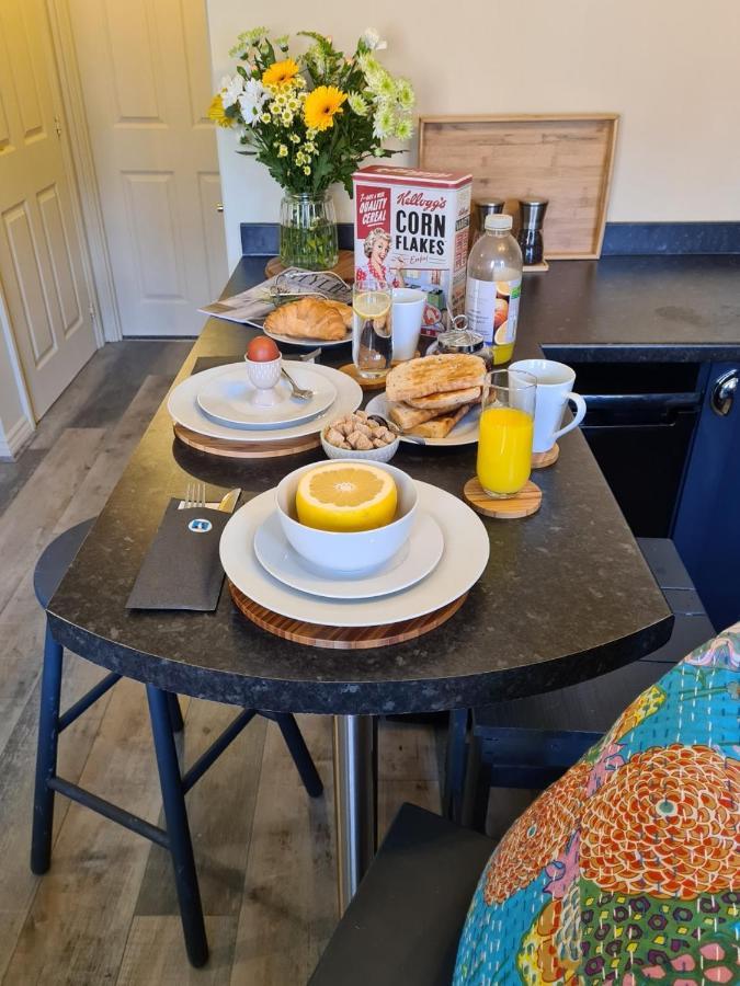 The Shambles By Spires Accommodation A Boho Styled Place To Stay Just 3 Miles From Birches Valley Visitors Centre Cannock Chase Rugeley Kültér fotó