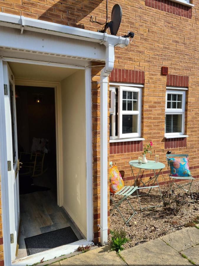 The Shambles By Spires Accommodation A Boho Styled Place To Stay Just 3 Miles From Birches Valley Visitors Centre Cannock Chase Rugeley Kültér fotó